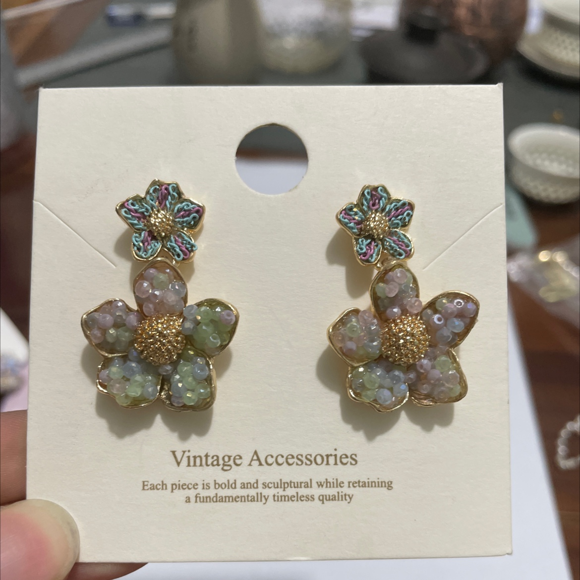 Today's beauty noble elegant decent earrings thumbnail