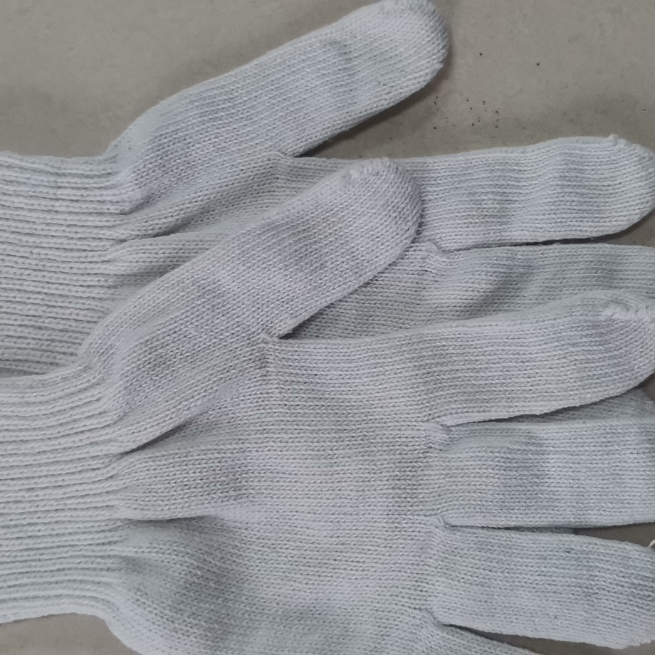 10-needle computerized cotton yarn gloves, with a full weight of 600 grams per pair, 50 grams in pairs