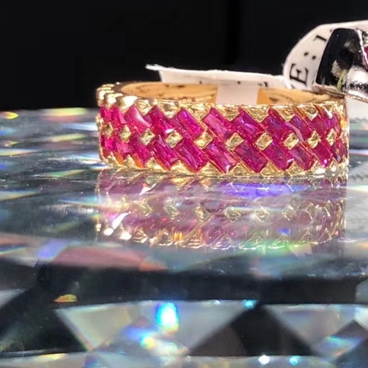 104 Retro European and American trend finger ring fashion ladies ring color zircon ring