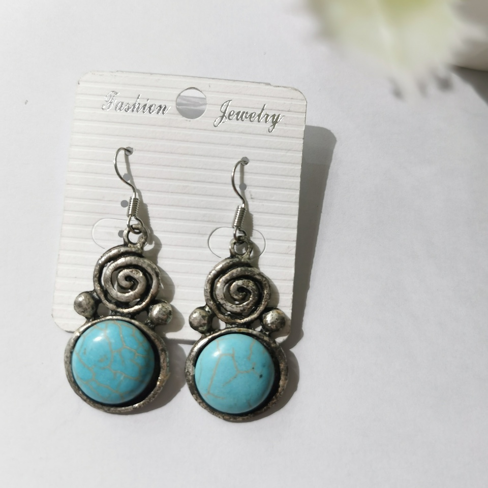 Earrings 001