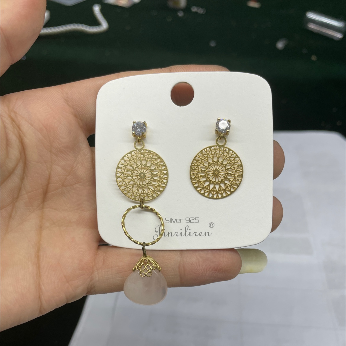 Today beauty about asymmetrical assembly of new earrings