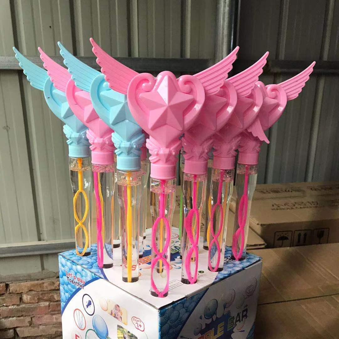 Winged bubble water blowing bubble toys, lighted bubble water toys wholesale bubble sticks details Picture