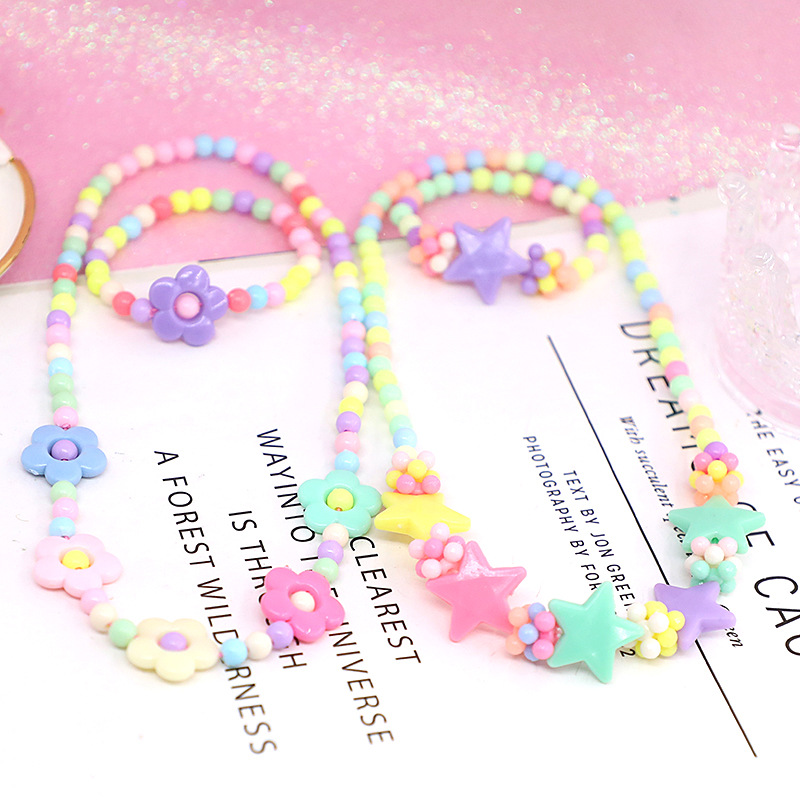 Flower children's bracelet, acrylic color creative beads, custom girls and babies' jewelry, direct supply from the manufacturer Application Scenario