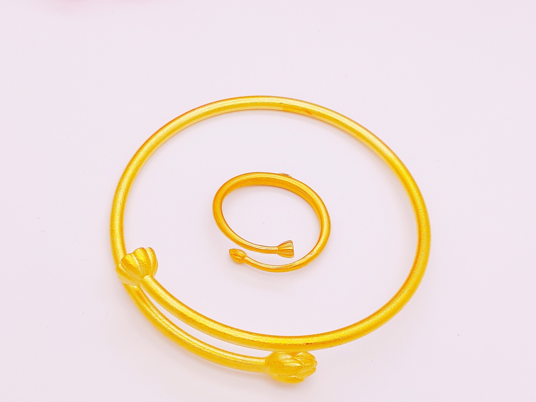 莲花沙面四件套装饰品，黄铜材质，真空电镀细节图