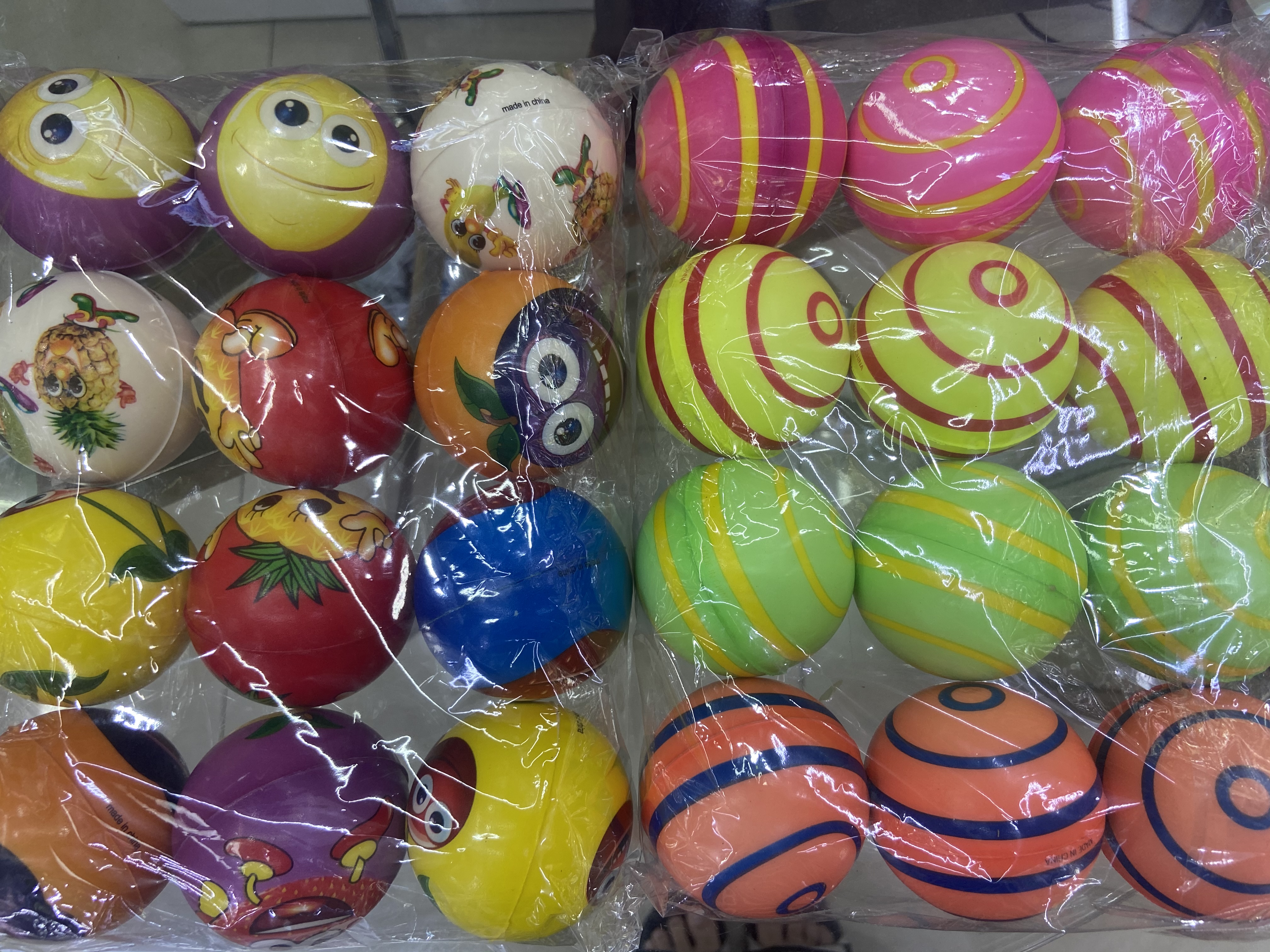 Factory direct sales 6.3 cm mixed combination 121 girls' and boys' toys Sponge balls Foam balls children's toys. 12/opp detail image 2