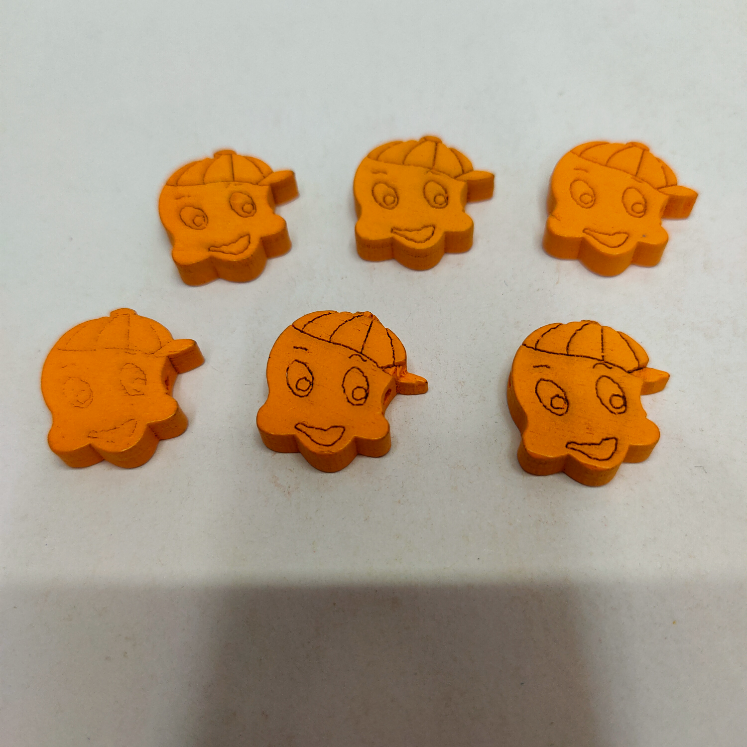 Manufacturers direct wooden accessories little boy head orange