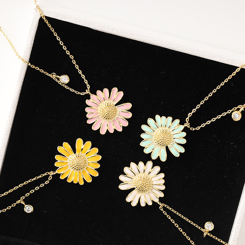 New trendy and fresh color Daisy necklace, sunflower pendant, chrysanthemum flower collarbone chain, Japanese and Korean style