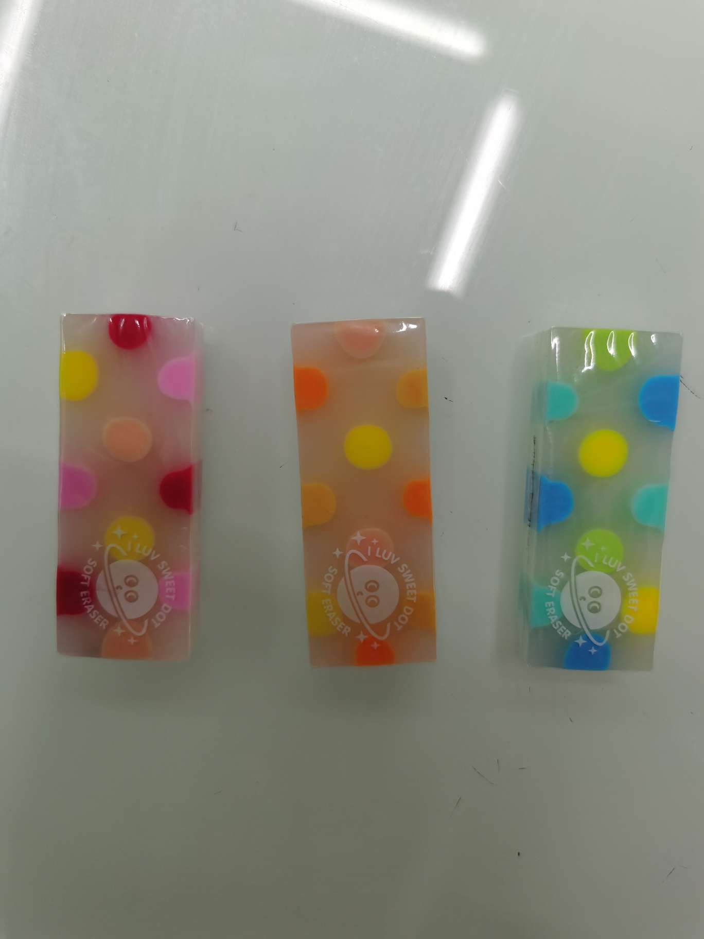 17062 Solid color quality eraser detail image 3