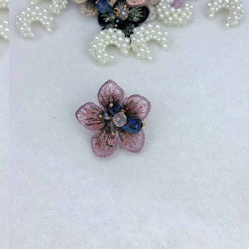 Embroidery retro small flower diy clothing accessories, brooches, hairpins, scarves, hats, accessories 鞊 earrings Specification image