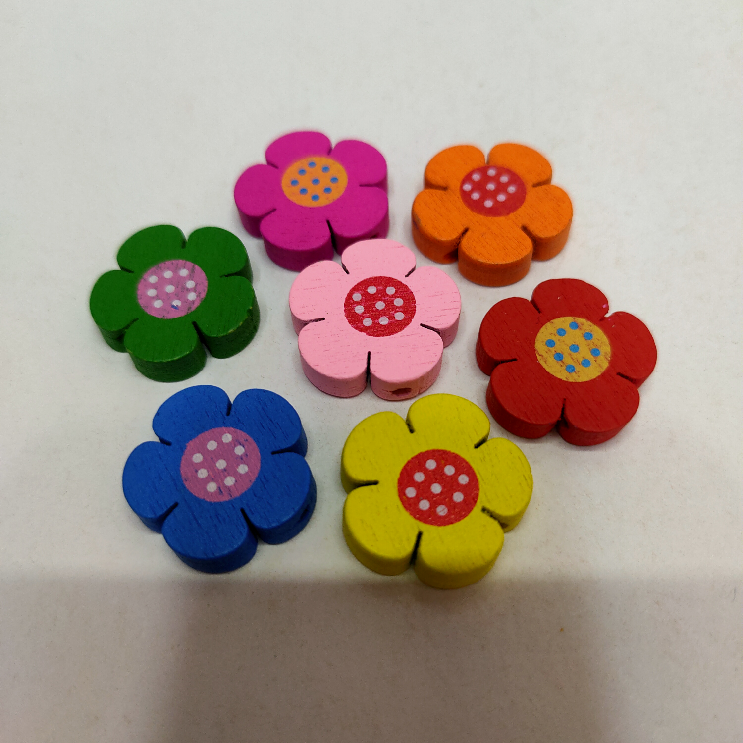 厂家直销木质配件 5叶花混色