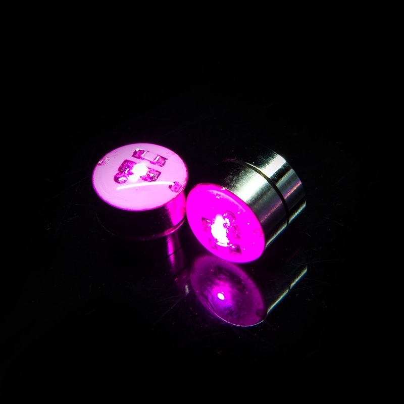 Seven-color flashing stud earrings, LED light-emitting earrings, stud earrings, bar, nightclub, KTV couple light-emitting accessories wholesale, no need for drilling Specification image