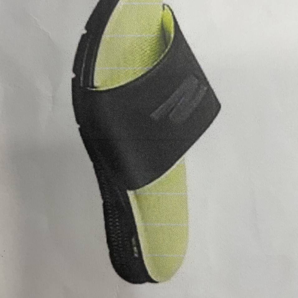 拖鞋uy