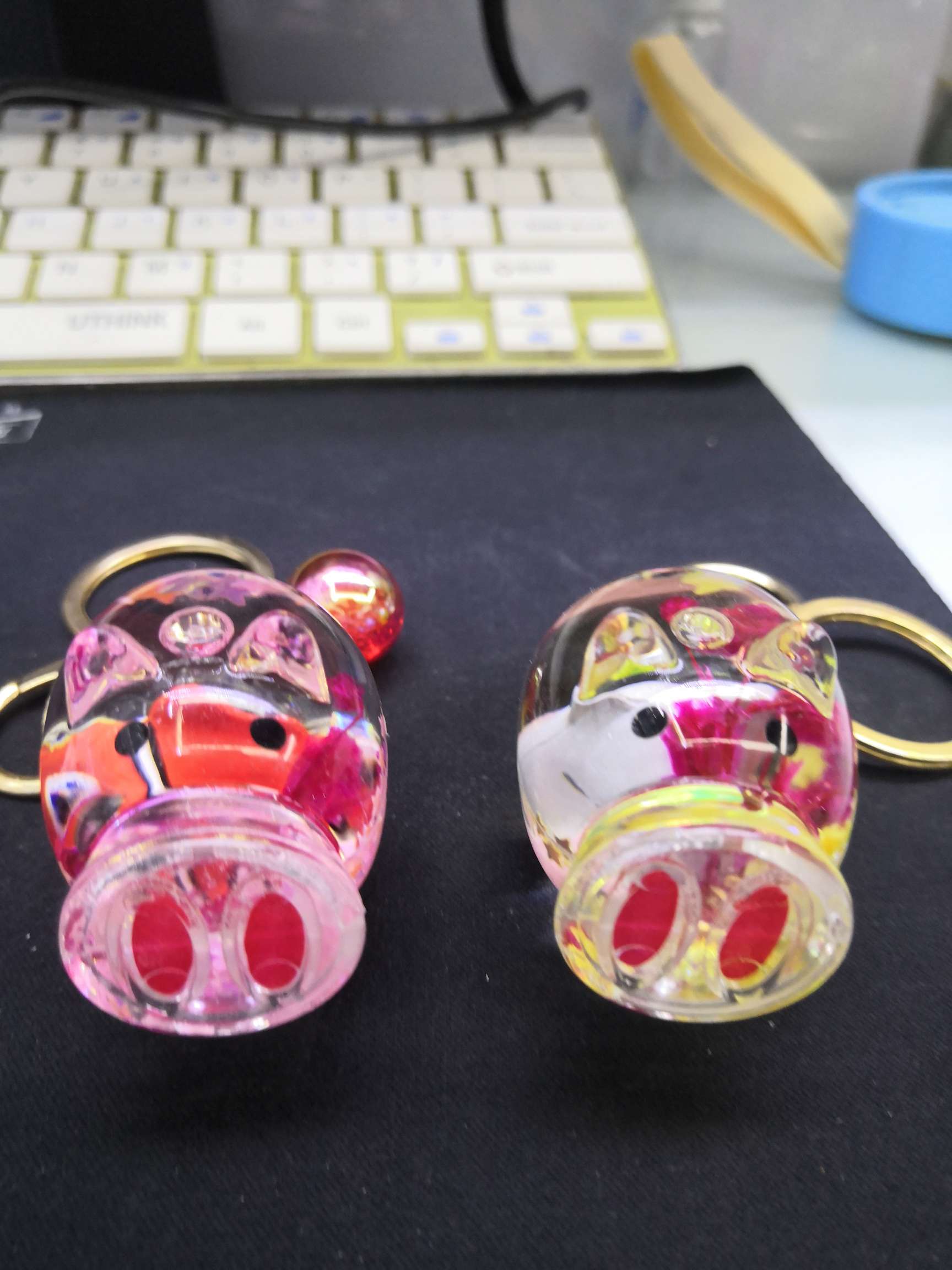 Fat pig keychain details Picture