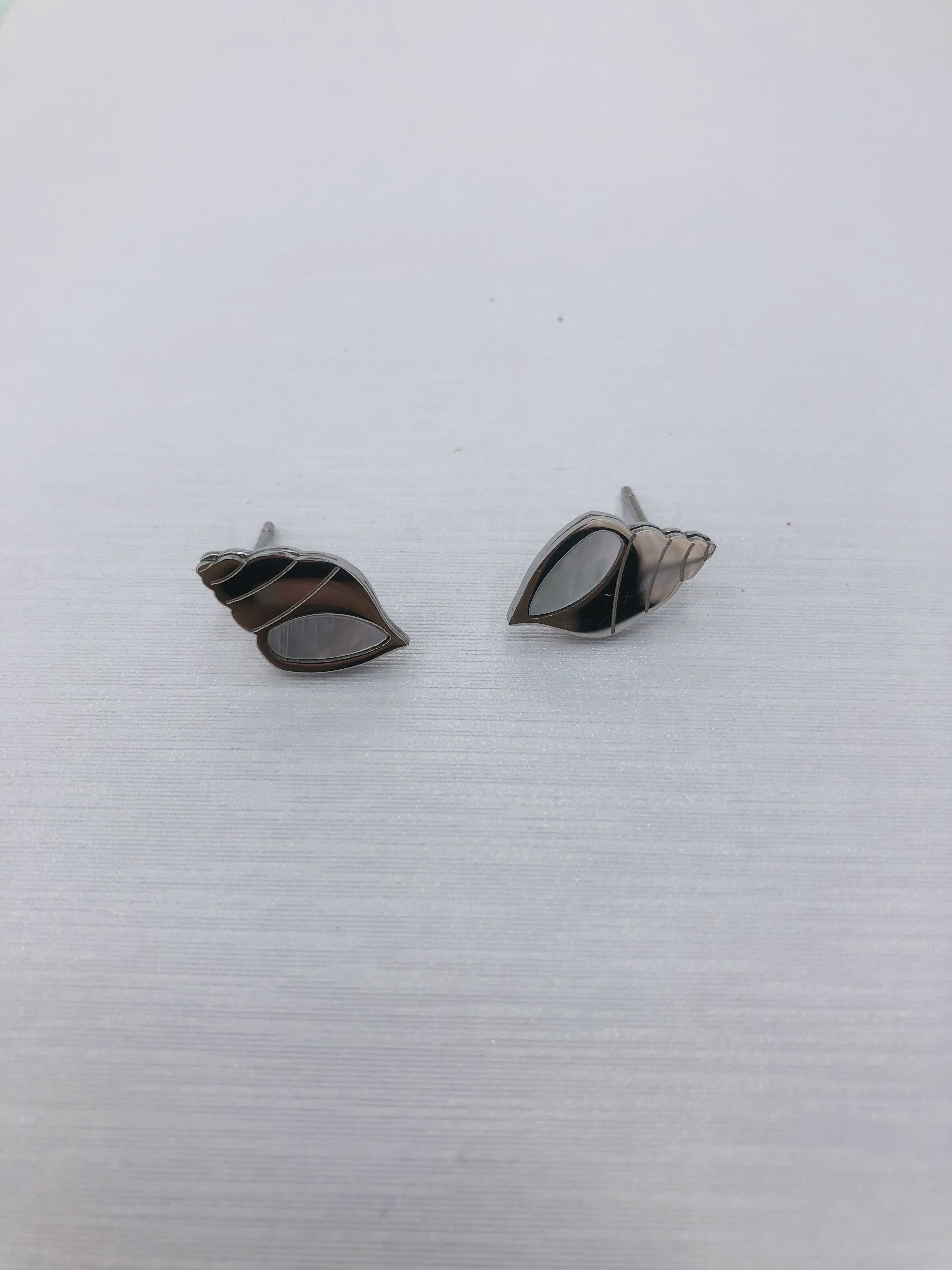 Small and simple Korean-style stainless steel ear studs for girls 18 detail image 1