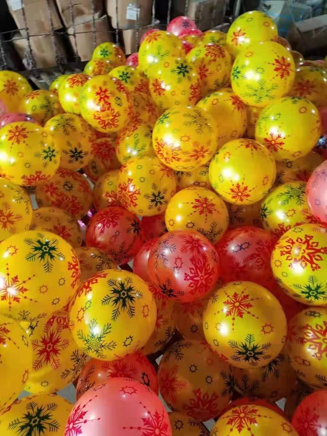 pvc充气玩产品图