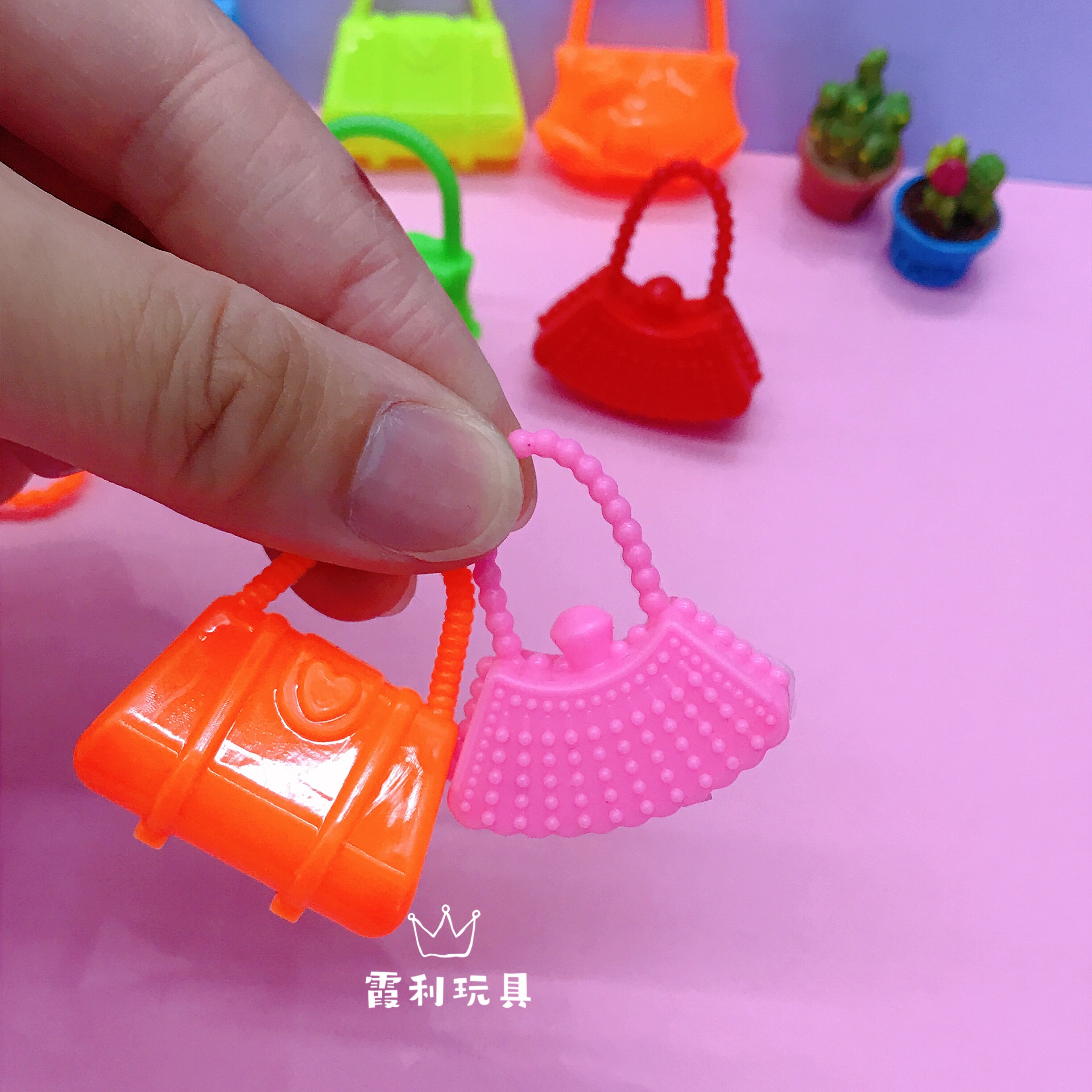 Mixed style small handbag, house play toy doll, gift gacha Specification image