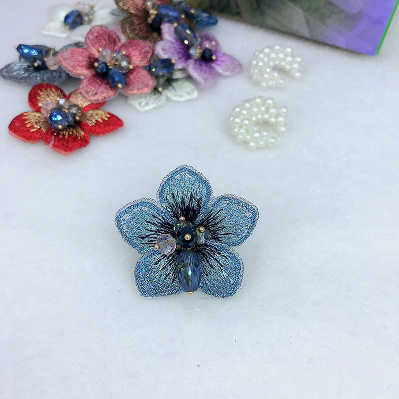 diy clothing accessories, chest ornaments, hair clips, silk scarves, hat ornaments, earrings, shoes, and accessories with large five-braided flowers details Picture