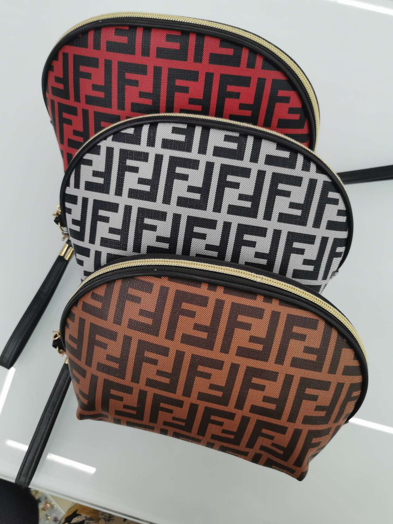 Pu半圆包产品图