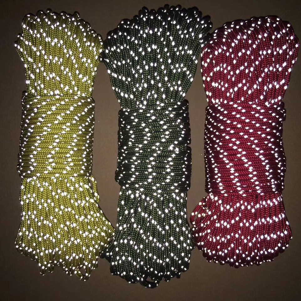 Reflective filament braided rope