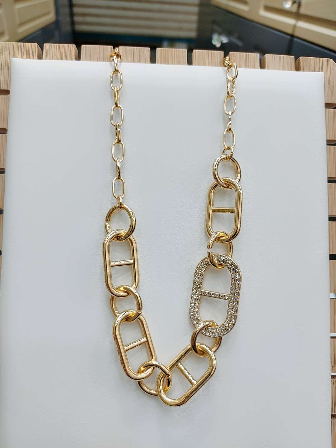 French thick chain necklace, the same cool style titanium steel collarbone chain sweater as the European and American fashion Instagram blogger details Picture
