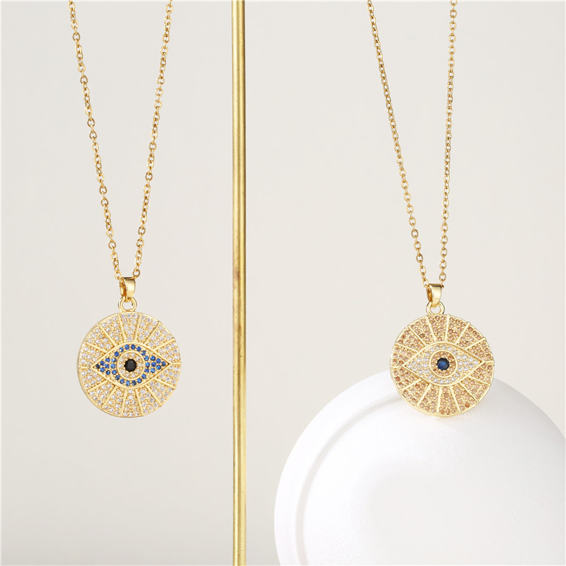 A popular cross-border new product in Europe and America, the copper micro-inlaid Devil's Eye necklace for women, plated with real gold detail image 4