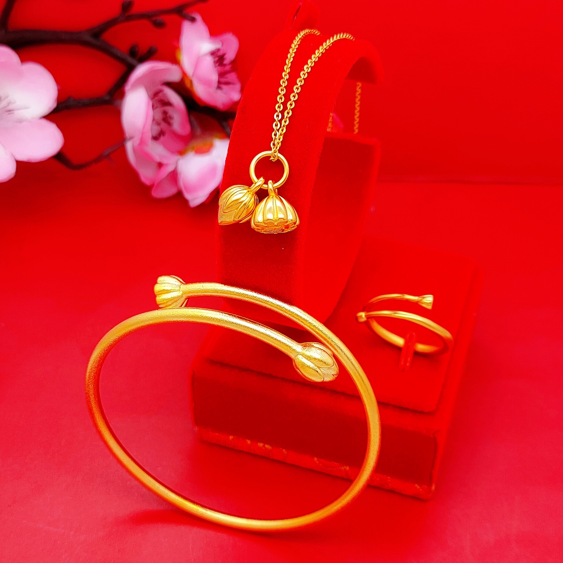 莲花沙面四件套装饰品，黄铜材质，真空电镀产品图