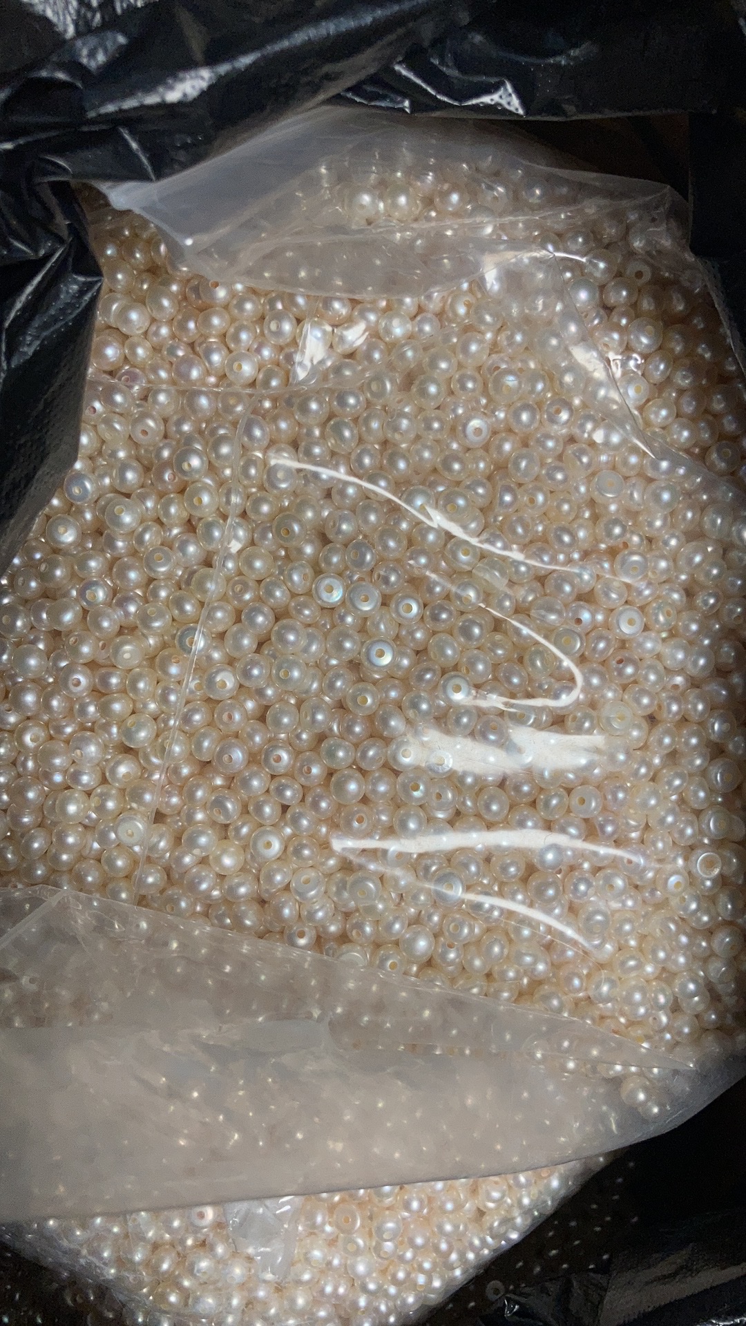 天然珍珠淡水珍珠半孔珍珠珠子堆叠光泽温润手工饰品热门材料 details Picture
