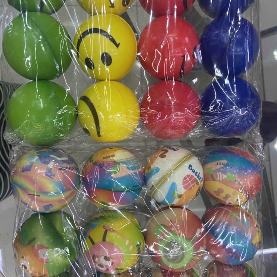 Venta directa de fábrica 6.3cm mezcla de estilo combinado 162 juguetes para niñas y niños bola de esponja bola de espuma para niños juguetes. 12/opp