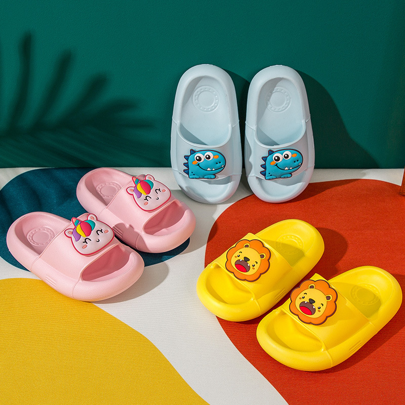 Little Deer Mili Children's Cool Slippers Summer New cute cartoon home soft-soled anti-slip baby slippers Application Scenario