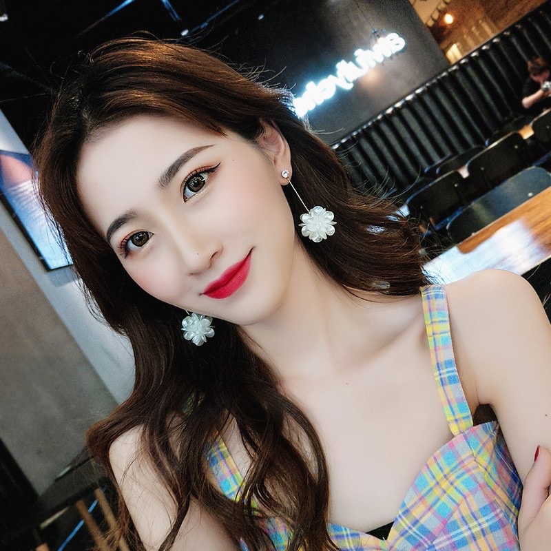 珍珠花球耳环超仙网红女长款耳钉气质流苏耳饰个性夸张时尚耳坠女
详情图6