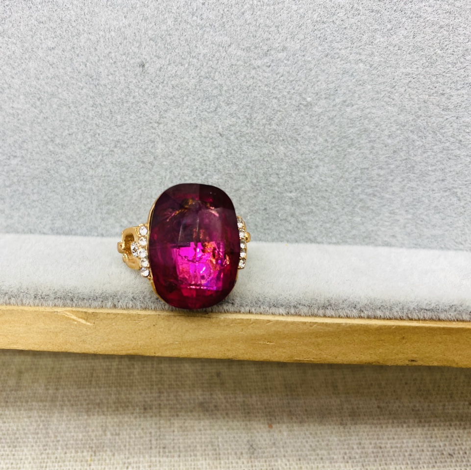 ins2021雅尚爱薇小众设计师原创设计师网红chic戒指满钻轻奢甜美重工戒指女833