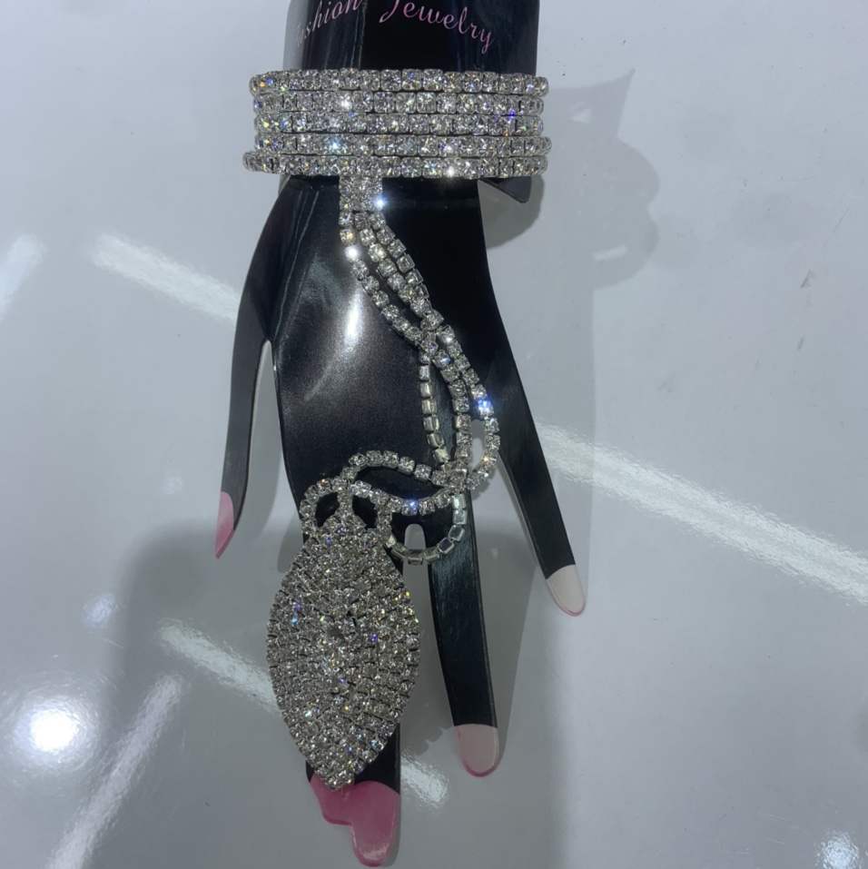 Rhinestone hand back chain 19
