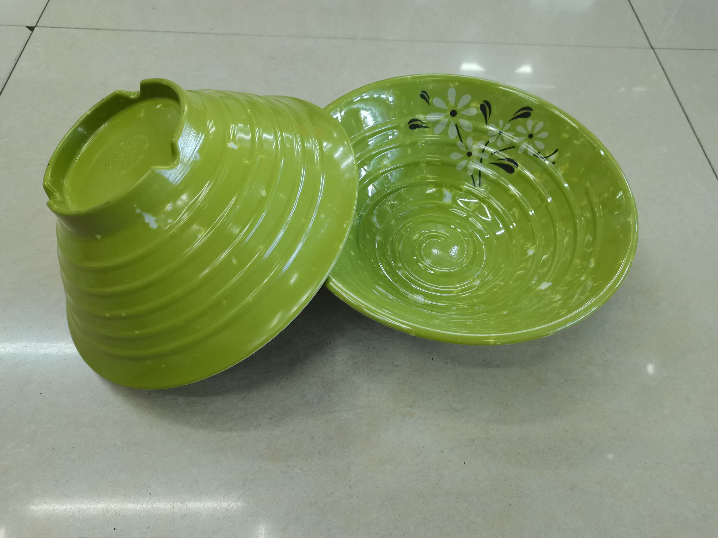 685 Noodle Bowls Item Picture