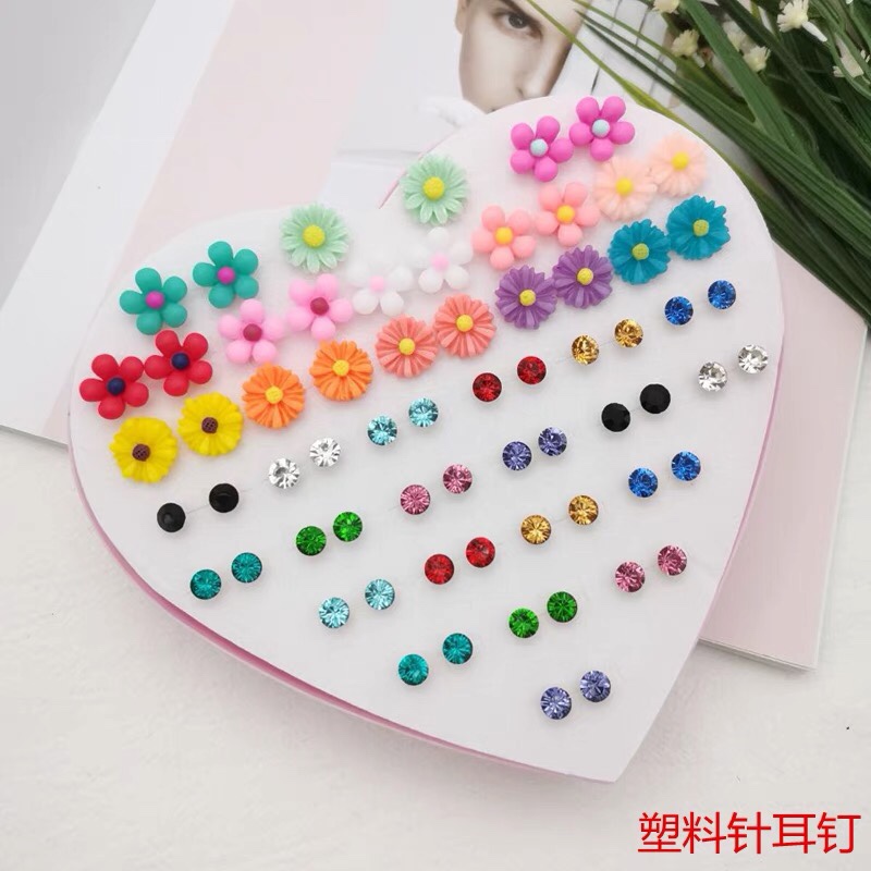 Black and white color earrings plastic needle tape back block allergy prevention women and men earrings a box