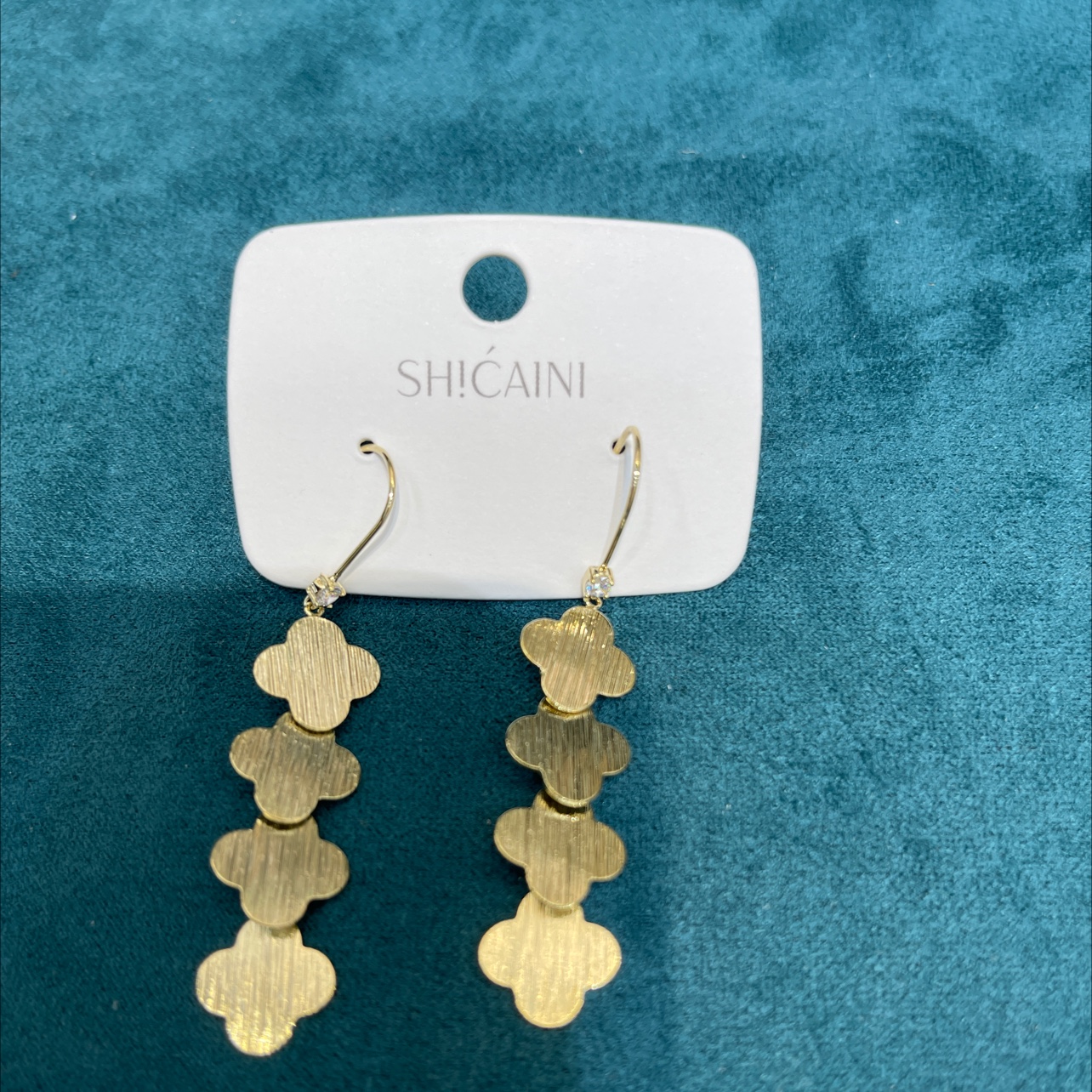 Gold brushed ear hook