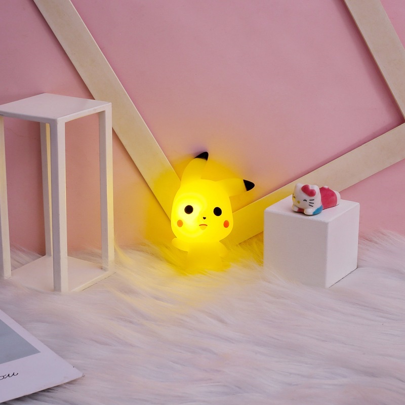 ins卡通动漫小夜灯儿童学生礼物搪胶 工艺品创意家居床头可爱摆件比卡丘白底实物图