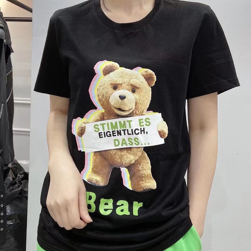 T-shirt n