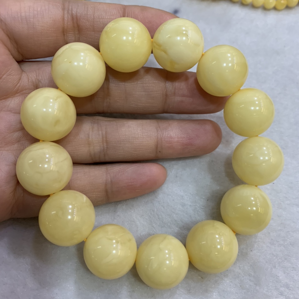 Amber bracelet Xiangyu 006666