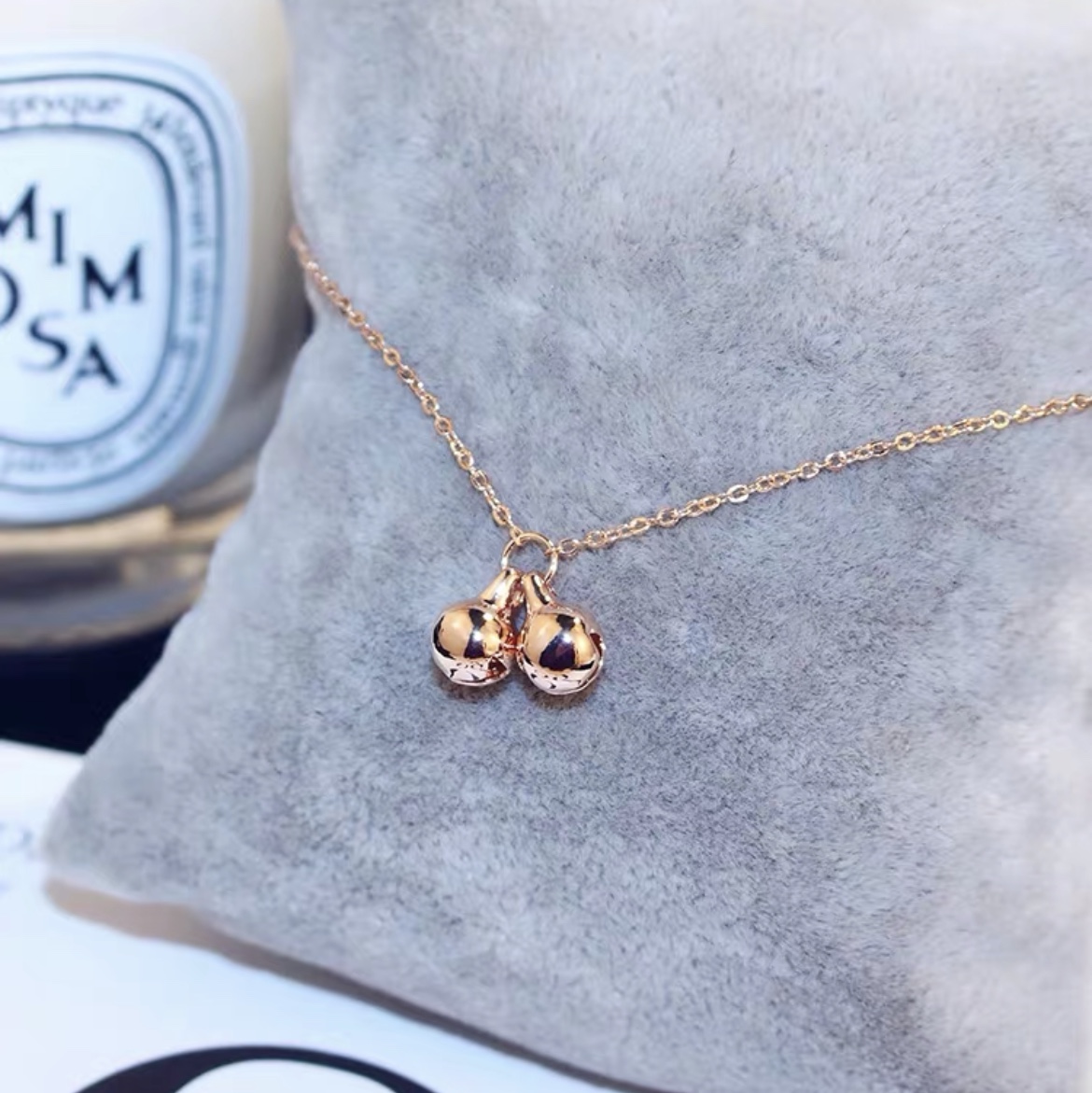 Golden bell clavicle chain