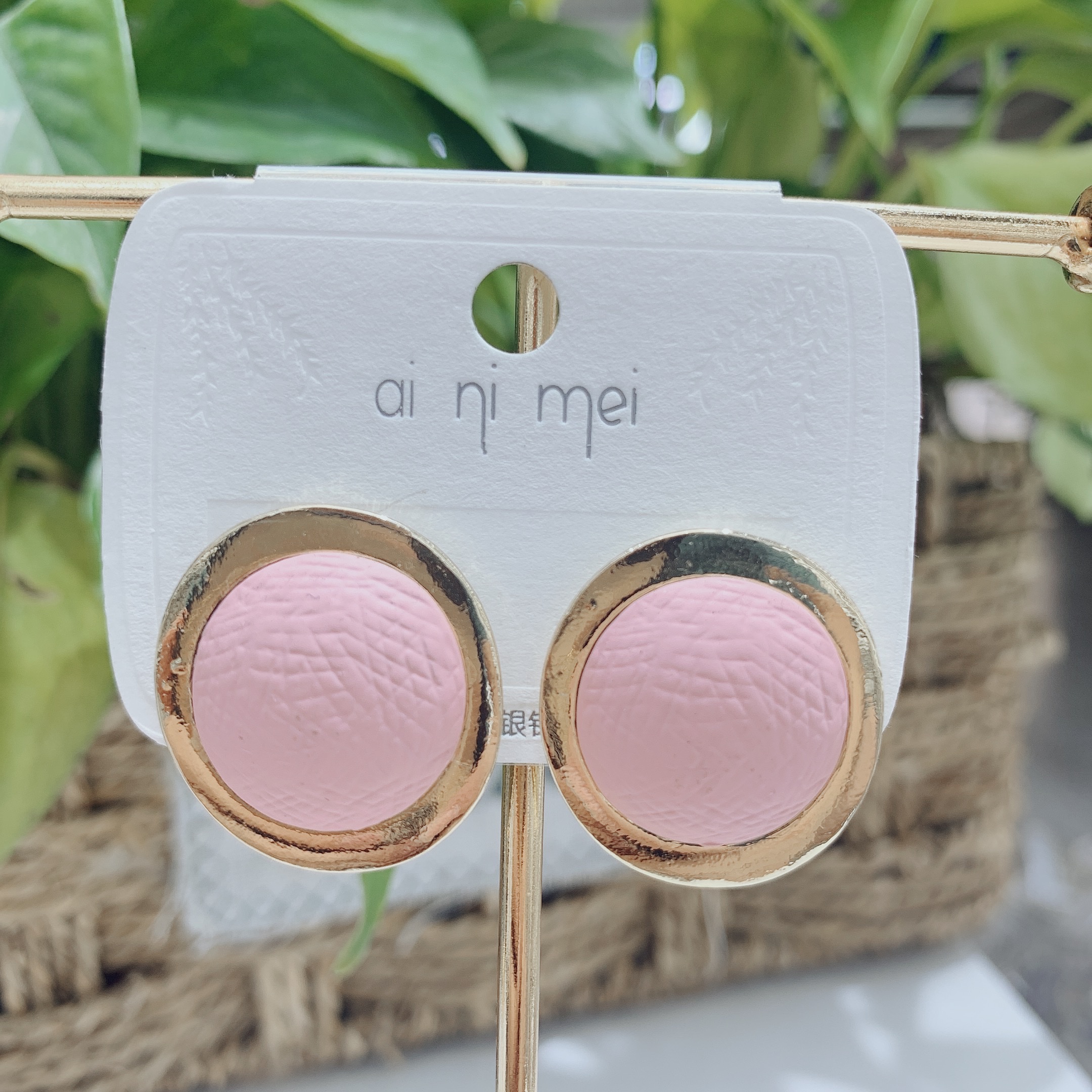 Half a duck egg stud earrings, fresh earrings, 925 sterling silver stud summer niche exquisite cold style earrings Application Scenario