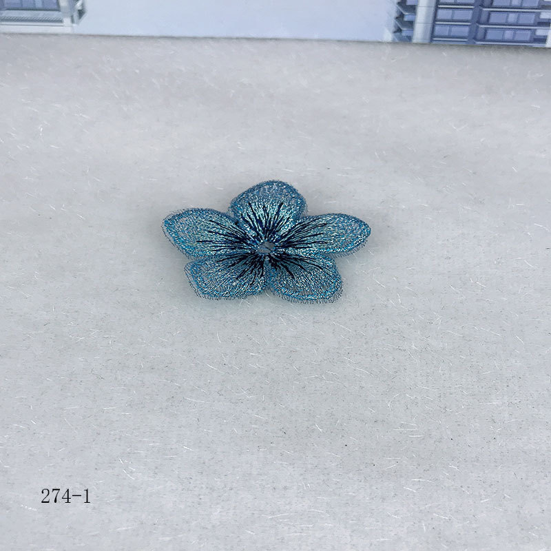 DIY materials: gold and silver threads, small embroidery, five-petal flower pieces, shoes, flower hats, flower clothing accessories, flower earrings, necklaces, accessories details Picture