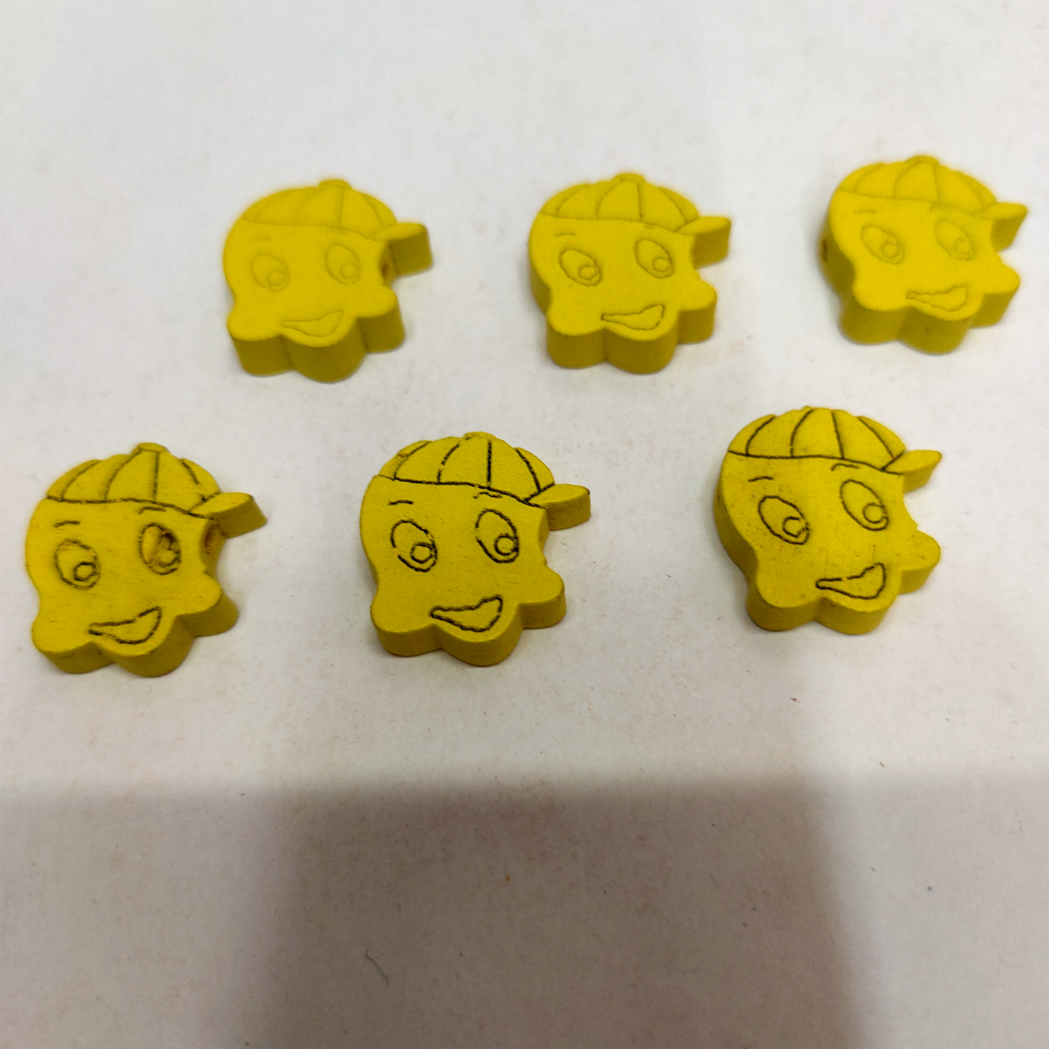 Factory price direct wooden accessories little boy head yellow