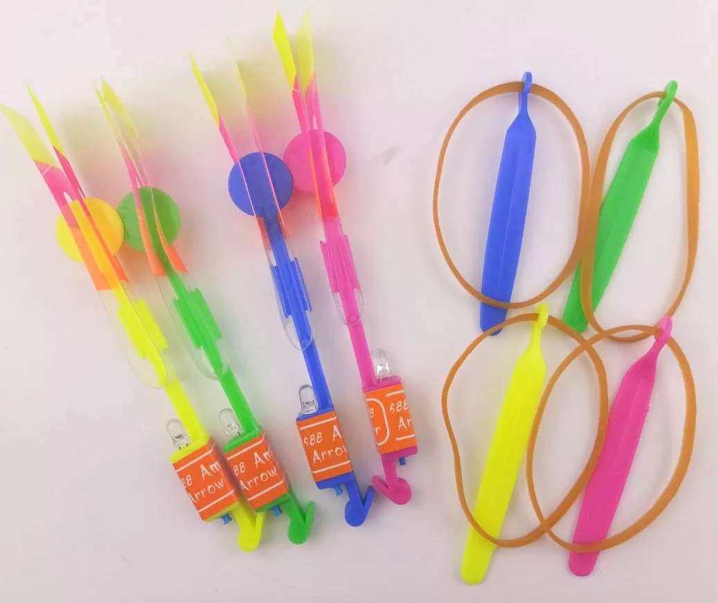 Glowing little flying arrows, blue light little flying swords, night market street stalls, best-selling toys, direct sales from small toy manufacturers, catapult flying swords, darts, and flying saucer square bestsellers details Picture