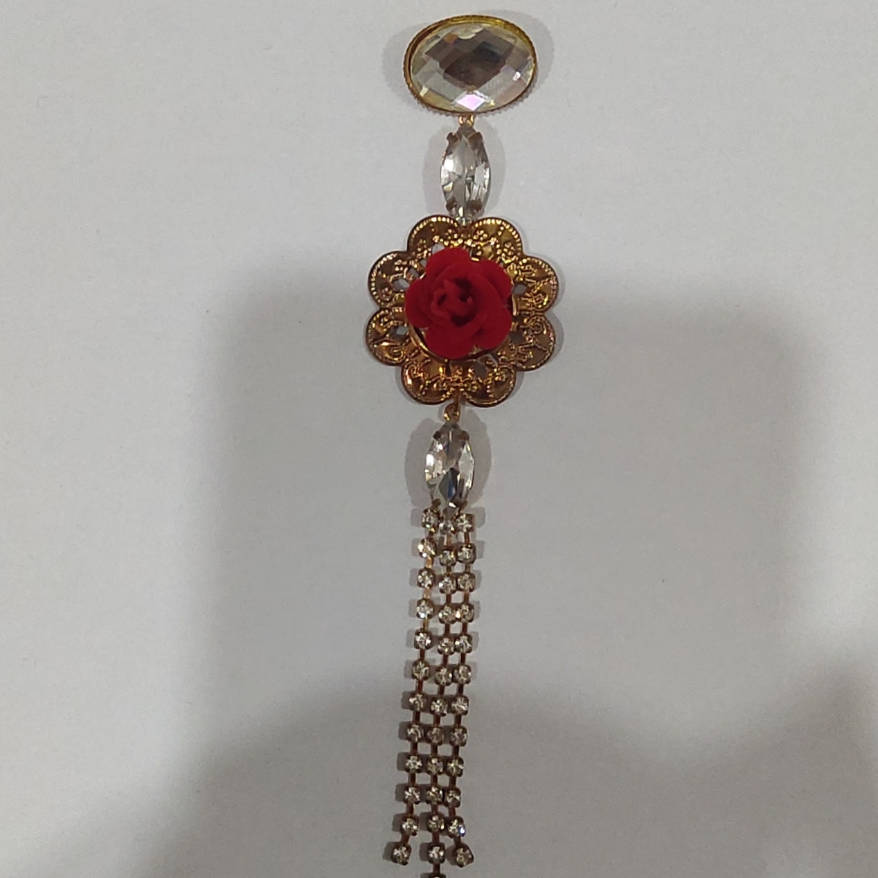 Fashion pins.