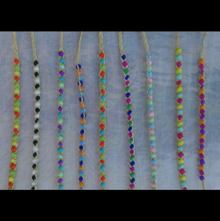 拉菲草多色间隔手绳