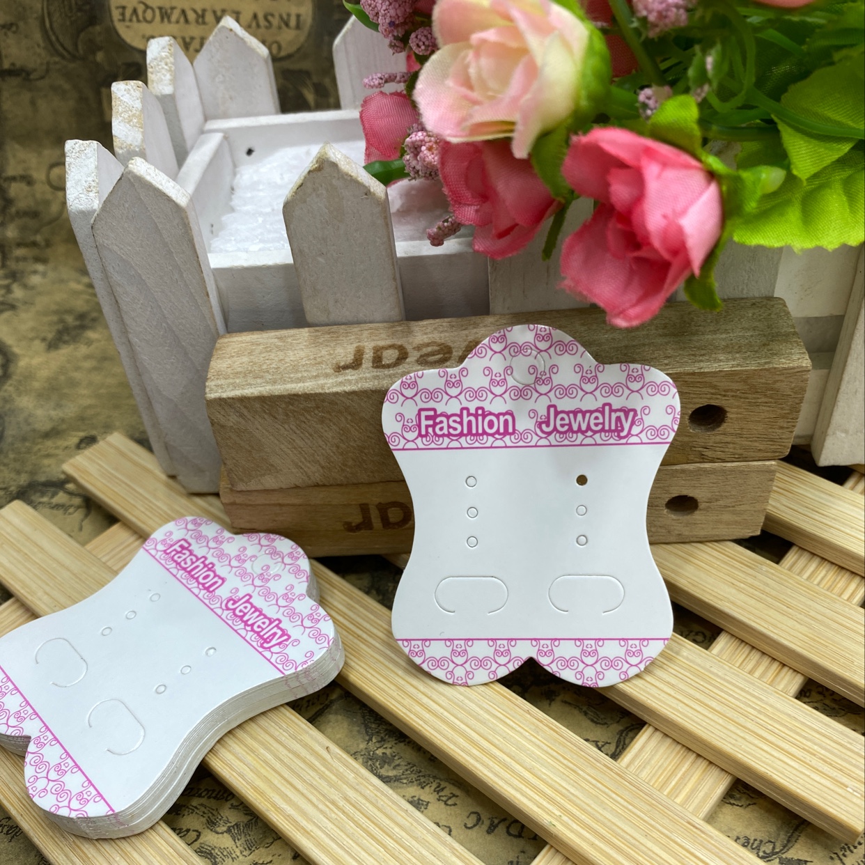 俊鸿卡片。 扇形耳环卡 耳环卡项链卡