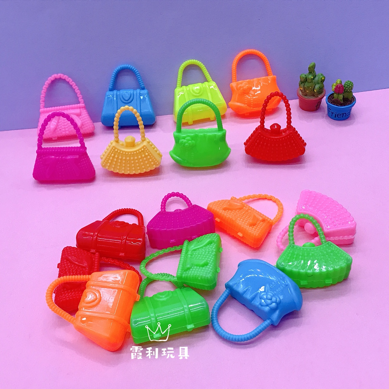 Mixed style small handbag, house play toy doll, gift gacha