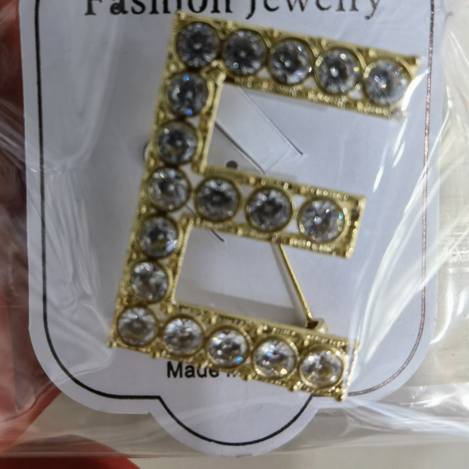 Stylish letter E brooch simple style women's coat suit accessories