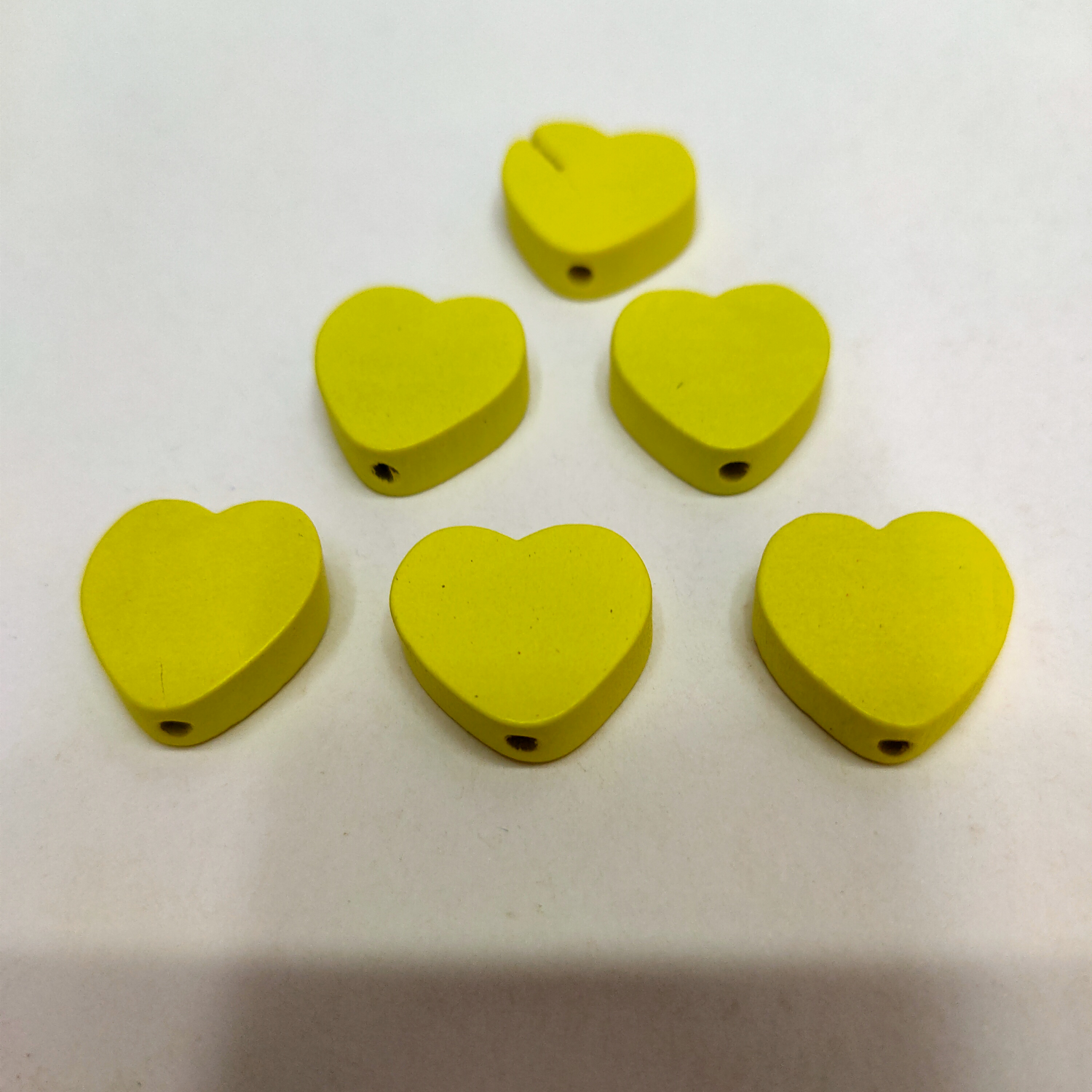 厂家直销 木质配件直孔 桃心黄色