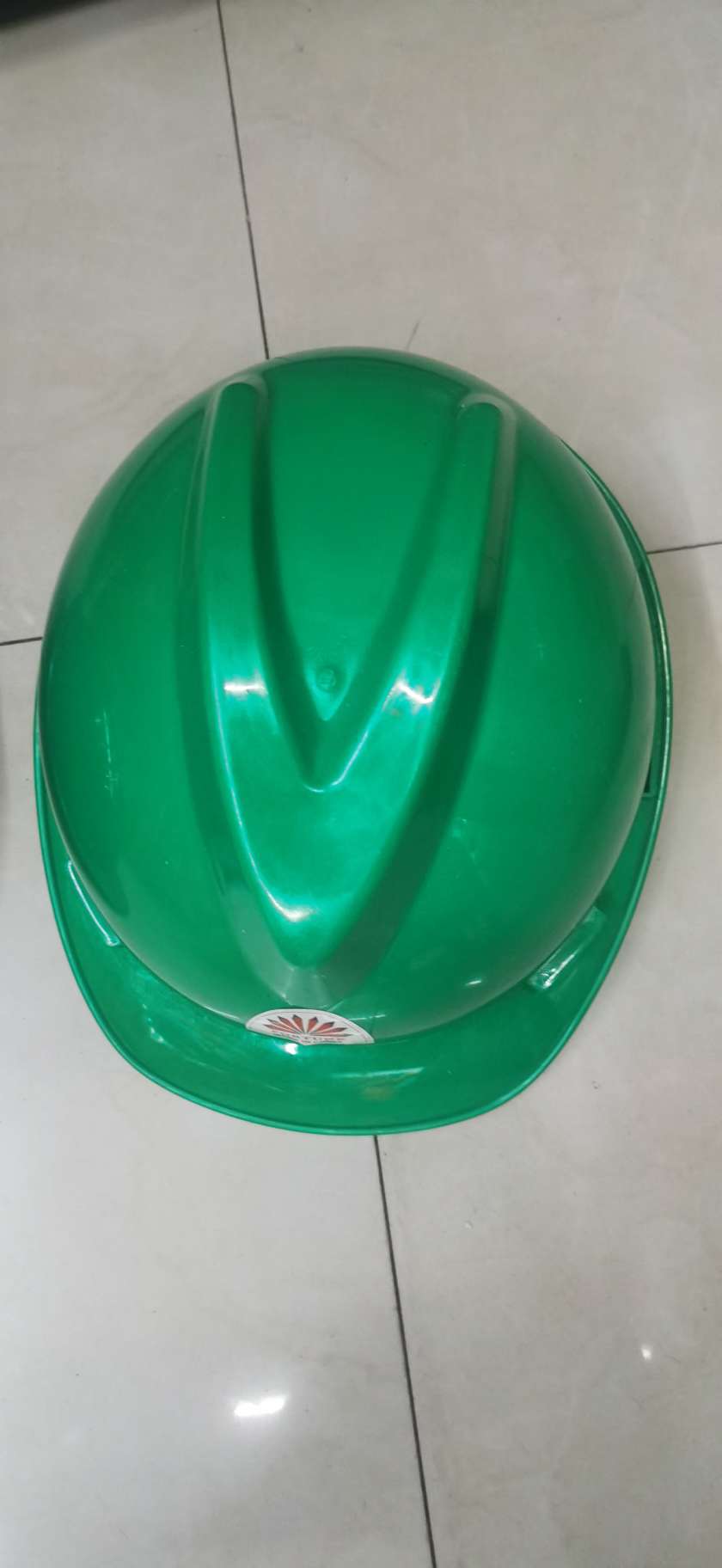 Small V dust cap Application Scenario